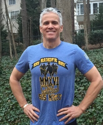 Image of Gusto preparing for a run