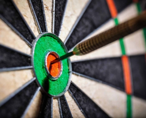Image of dart on bullseye