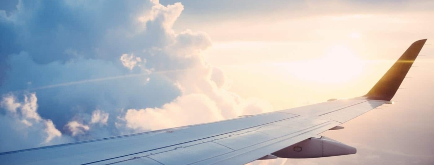 Commercial airplane's wing